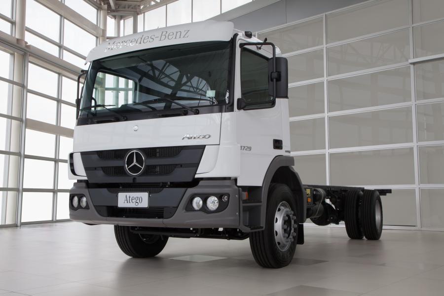  Mercedes-Benz Atego 1729 2011 года  (BR) (фото 2 из 7)